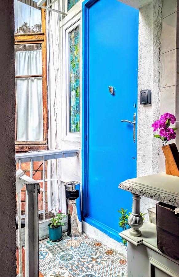 ★ Blue Door Rhapsody ★ - Special Stay In Old Town! Tbilisi Bagian luar foto