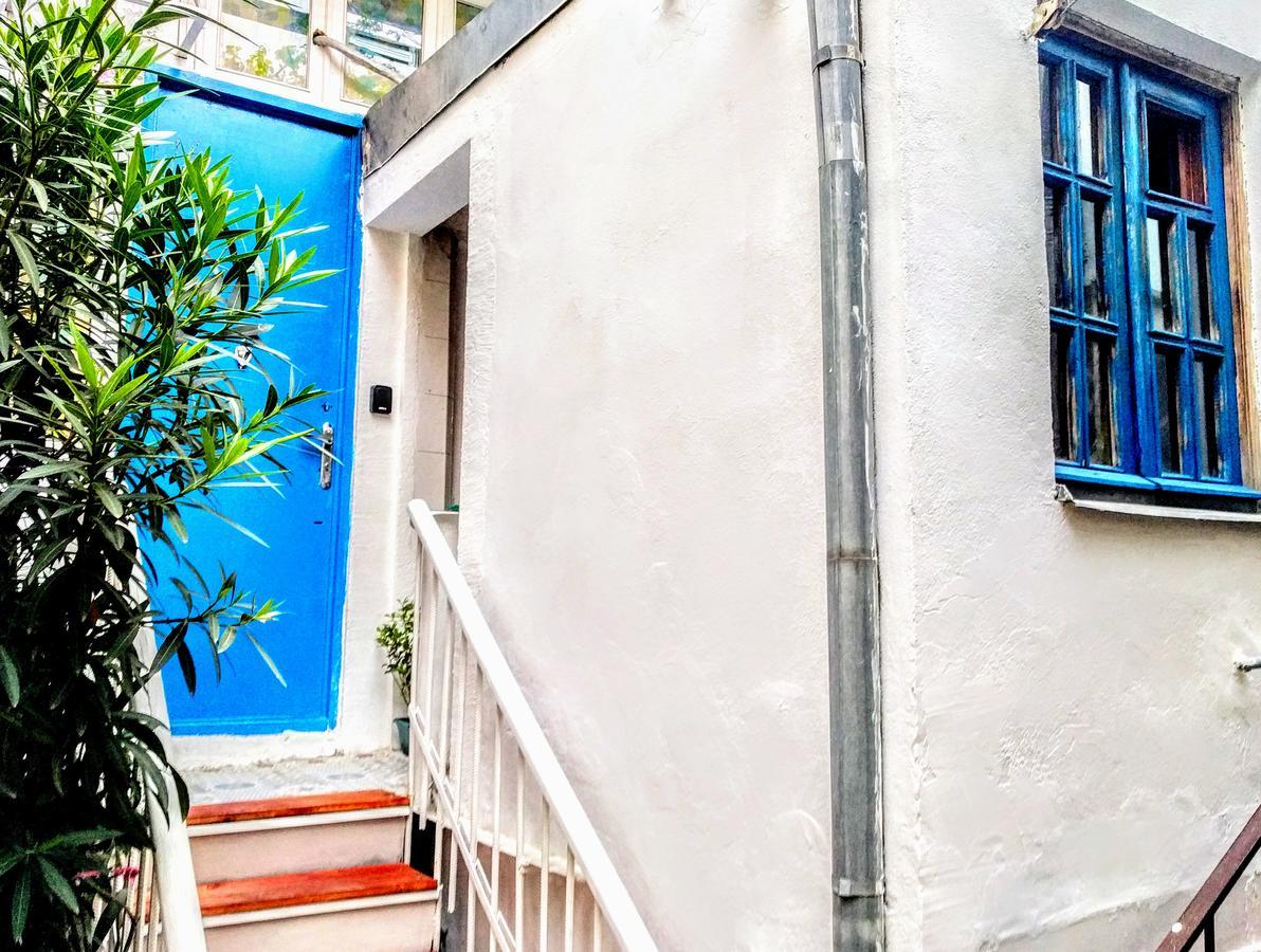 ★ Blue Door Rhapsody ★ - Special Stay In Old Town! Tbilisi Bagian luar foto