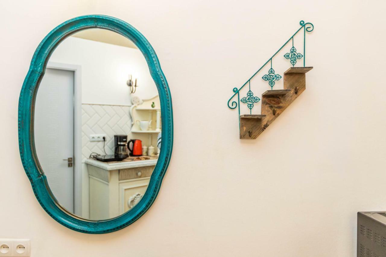 ★ Blue Door Rhapsody ★ - Special Stay In Old Town! Tbilisi Bagian luar foto